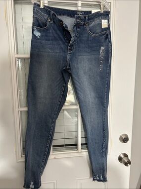 Maurices Dark Blue Super Skinny high rise curvy Jeans with Subtle Distressing